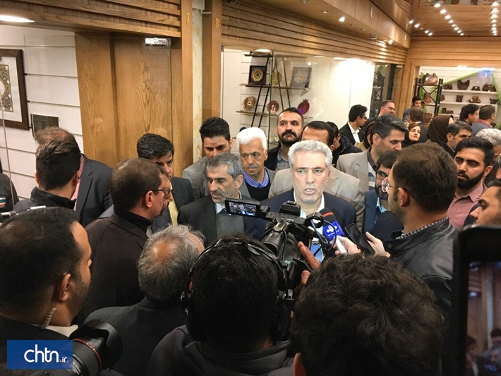 افتتاح اولین هایپر عرضه صنایع‌دستی در اصفهان با حضور دکتر مونسان